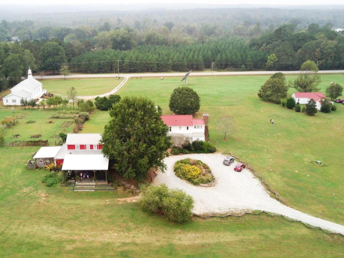 The Farmhouse Inn Buckhead Eksteriør billede