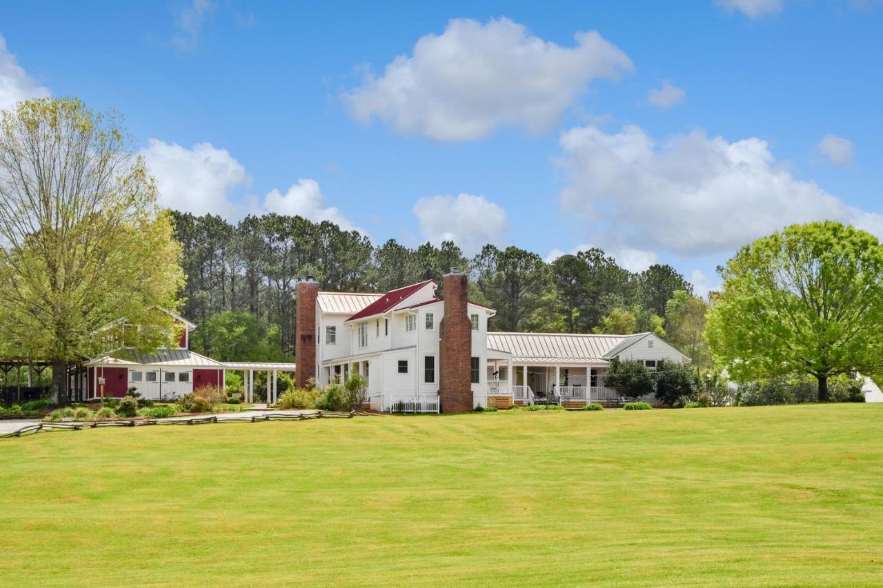 The Farmhouse Inn Buckhead Eksteriør billede