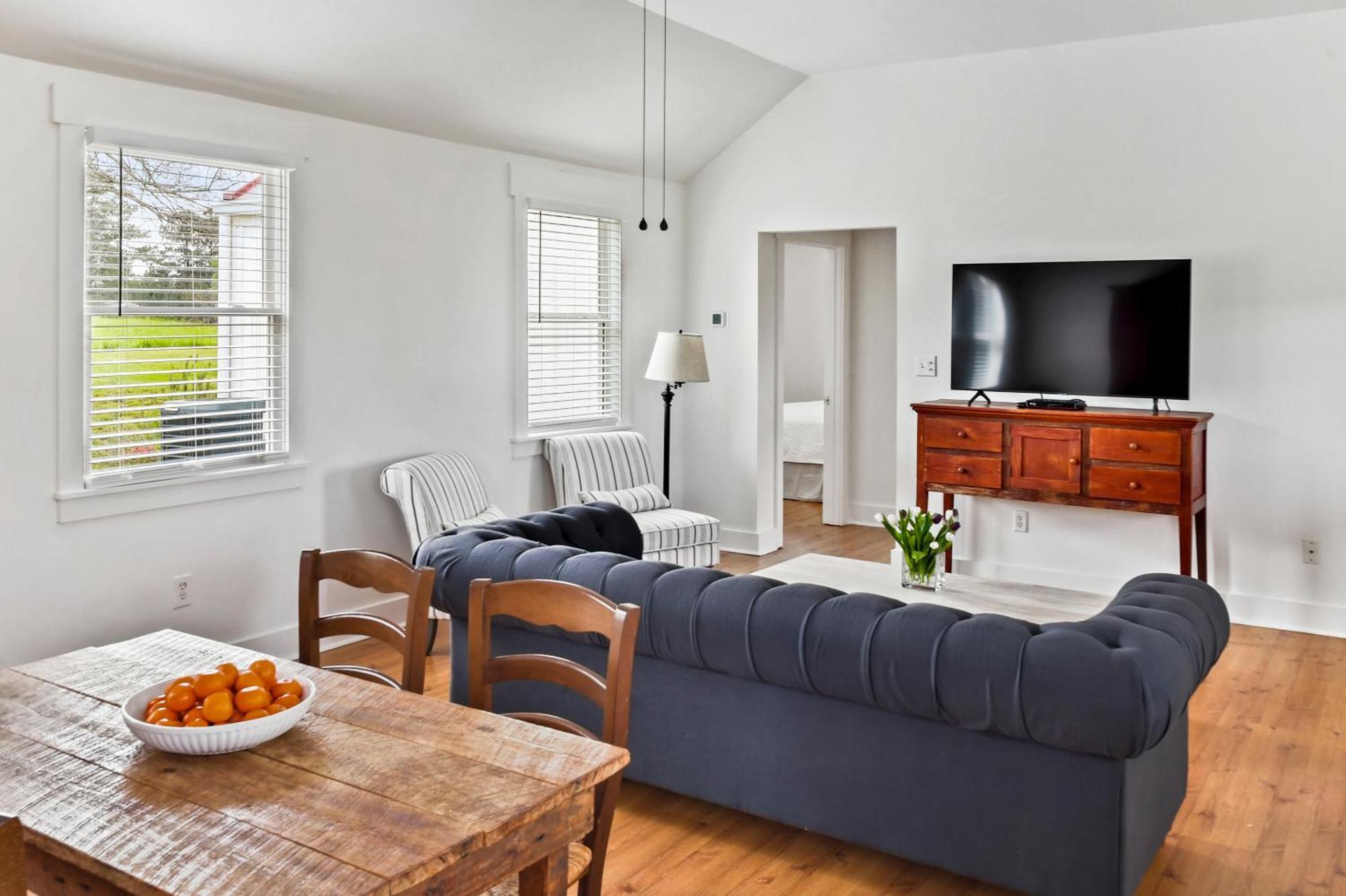 The Farmhouse Inn Buckhead Eksteriør billede