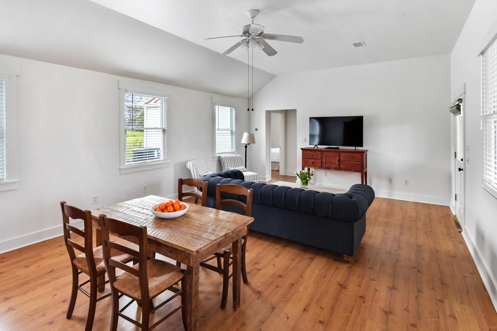 The Farmhouse Inn Buckhead Værelse billede