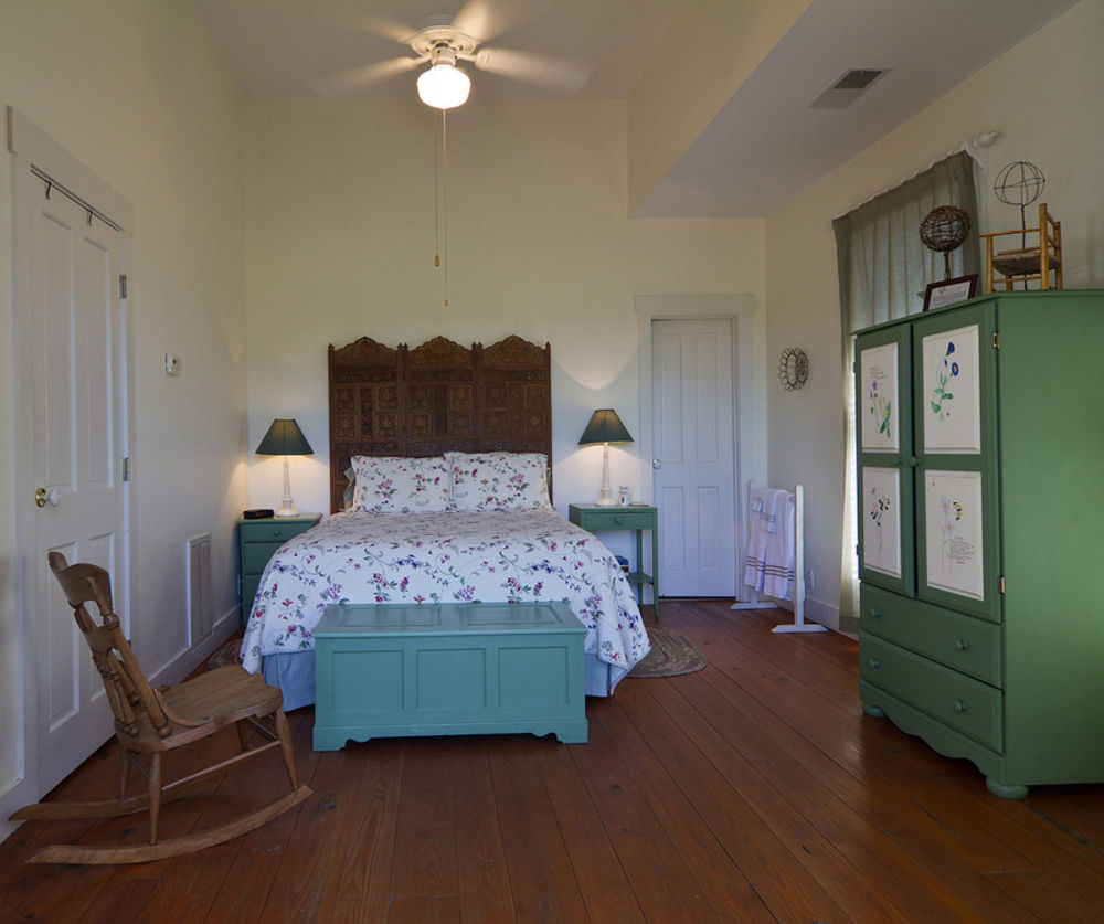 The Farmhouse Inn Buckhead Eksteriør billede